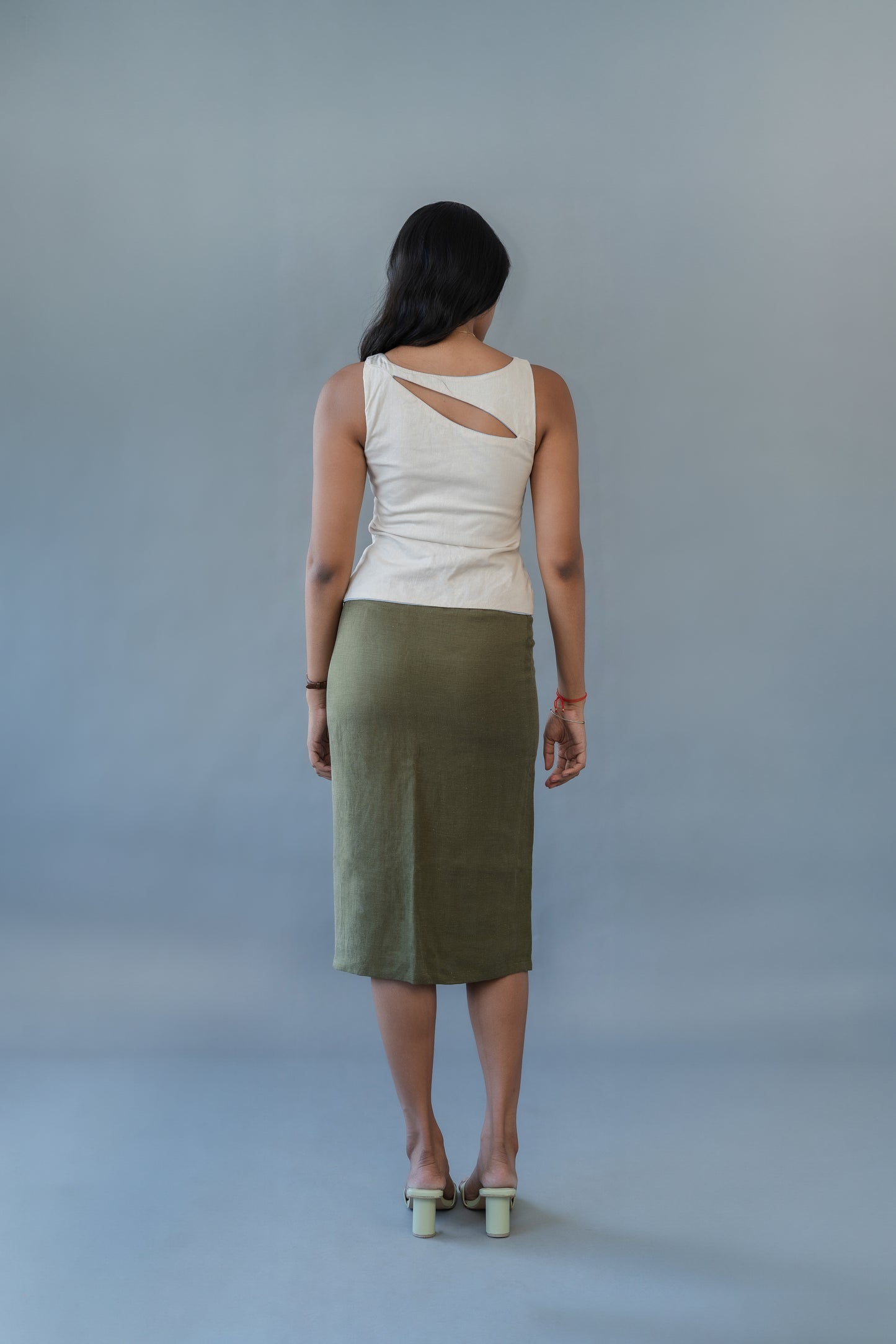 Evone Linen Midi Skirt