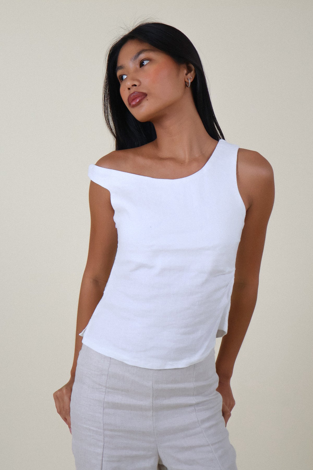 Flora Asymmetrical Top